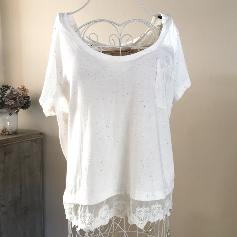 Tee with Lace hem!